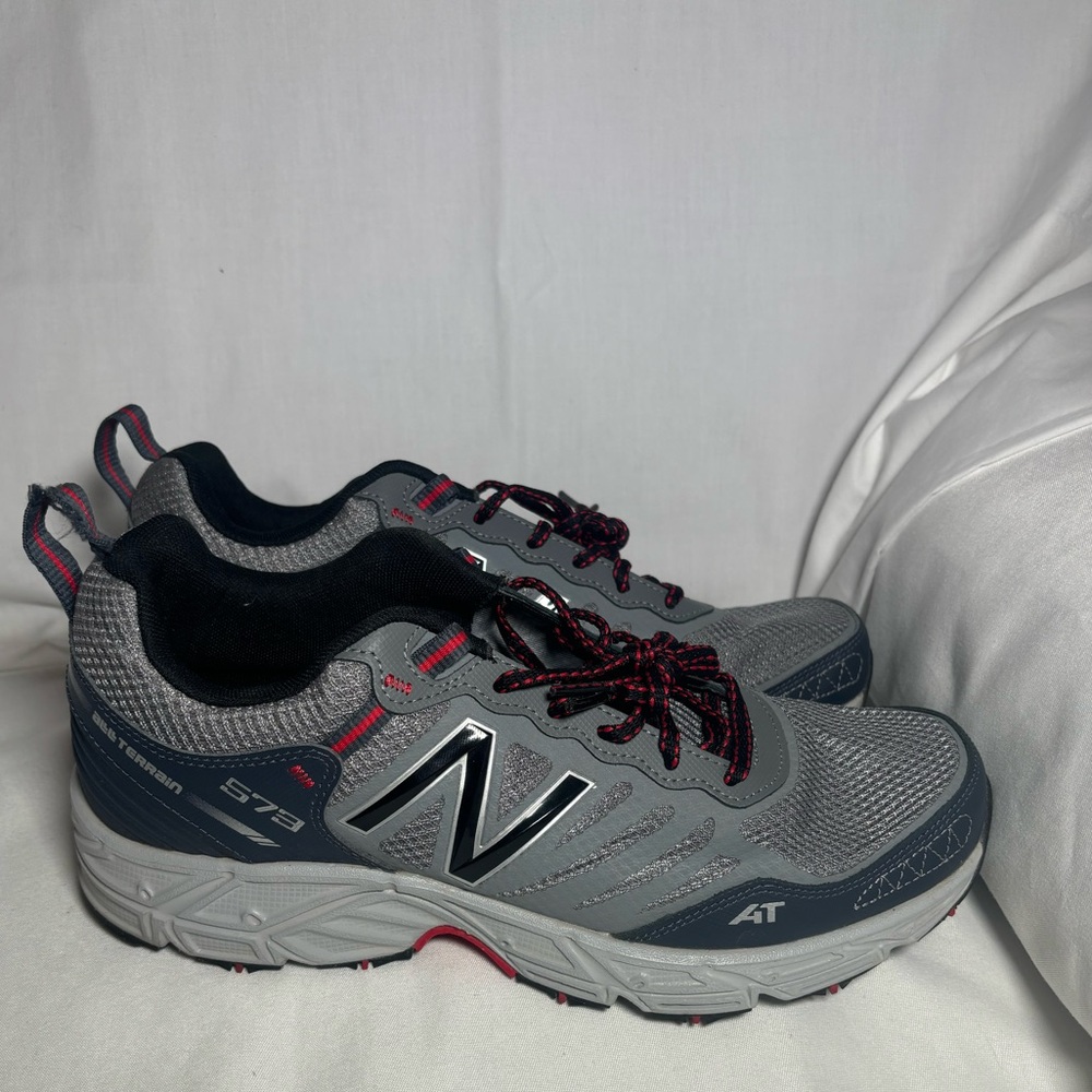 New Balance 573 AT All Terrain SZ 10.5